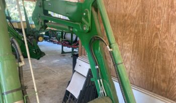 John Deere 620R Self-Leveling Loader