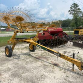 Vermeer 820 Hay Rake