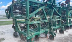 KMC 8 Row Stack-Fold Peanut Diggers (2)