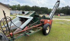 New Idea 2 Row Corn Picker For Sale (1)