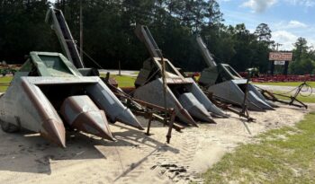New Idea 2 Row Corn Pickers